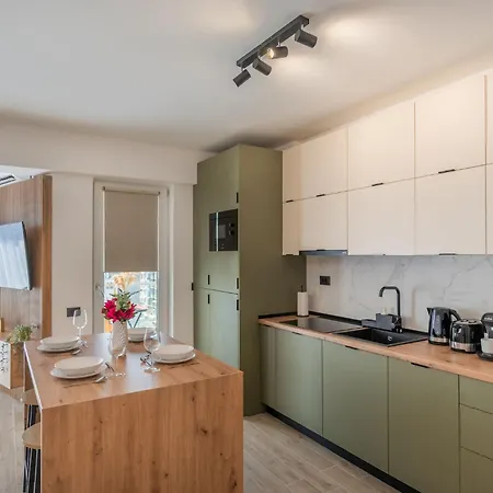 Infinity 309 Pool&spa Daire *