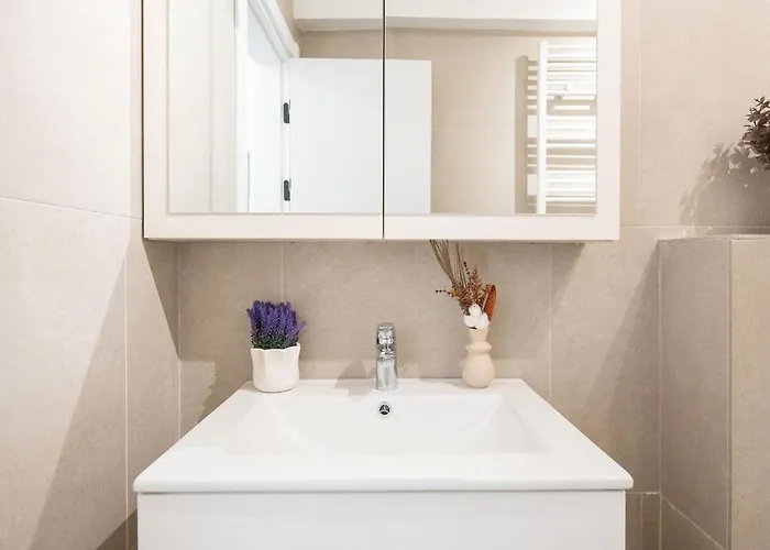 Infinity 309 Pool&spa * Mamaia